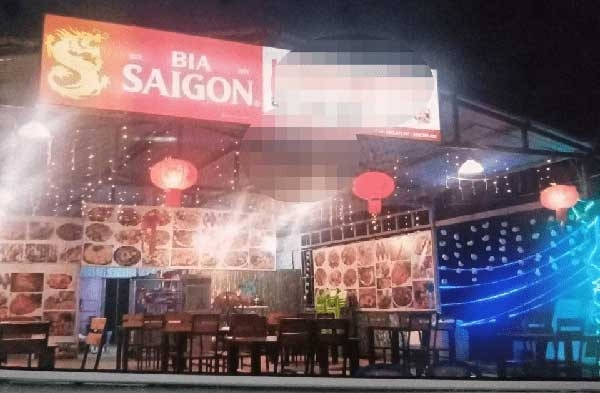 Thiếu niên đột nhập, dùng dao đe dọa hiếp dâm chủ quán