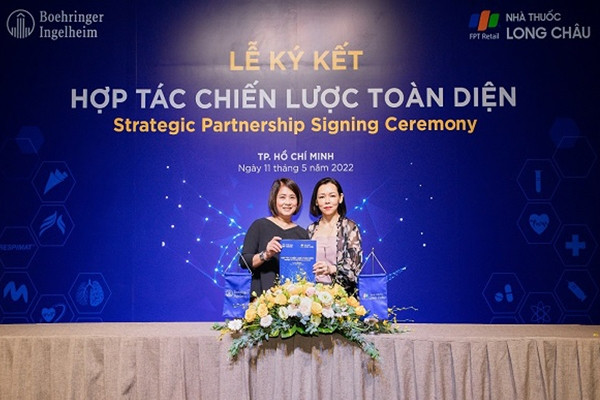 FPT Long Chau cooperates with Boehringer Ingelheim to take care of the elderly’s health