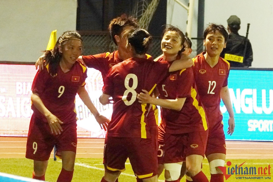 Highlights nữ Việt Nam 2-1 nữ Philippines: Ngược dòng ngoạn mục