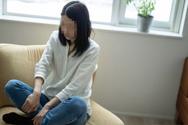 Tôi mất tự tin kể từ khi chồng nói anh ngoại tình vì bị hấp dẫn giới tính