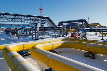 Ukraine khóa đường ống dẫn khí đốt từ Nga sang châu Âu