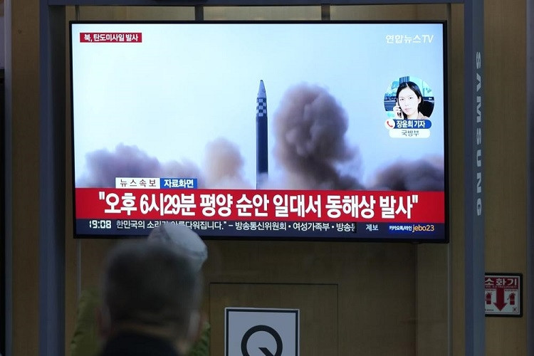 Japan, South Korea claim North Korea launched three ballistic missiles