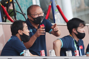 Đội hình U23 Việt Nam đấu U23 Myanmar: Hoàng Đức đá tiền đạo