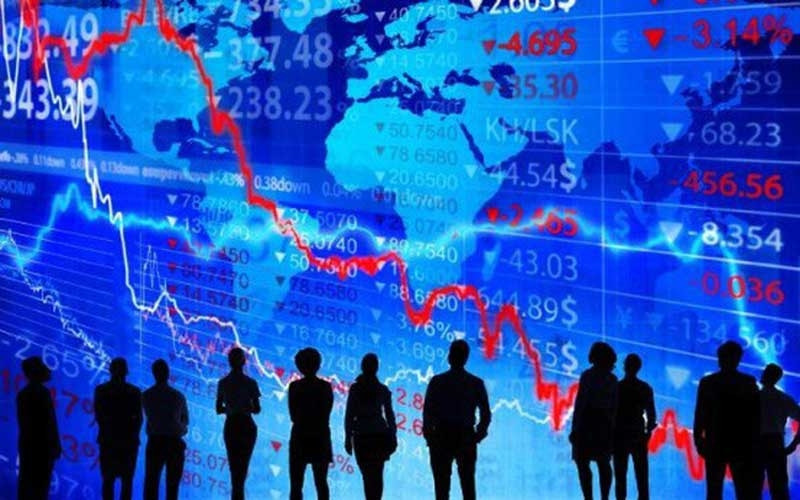 Ồ ạt bán tháo cổ phiếu, VN-Index thủng đáy 1.200 điểm: Đối mặt tình cảnh bi đát