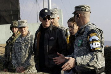 Ông Biden sẽ đến khu phi quân sự trên bán đảo Triều Tiên?