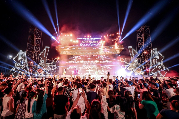 SunFest Sầm Sơn đêm 14/5: Đưa âm nhạc dân gian hòa nhịp cùng hơi thở miền biển