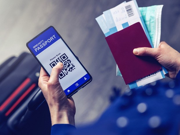 Twenty countries recognise Vietnam’s vaccine passports hinh anh 1