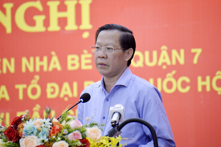 Chủ tịch TP.HCM: 'Không để sốt đất khi có thông tin huyện lên quận'