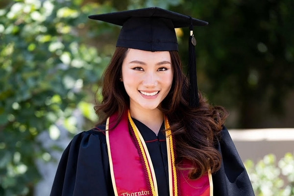 Hoang My An graduated from a university in the US with remarkable achievements