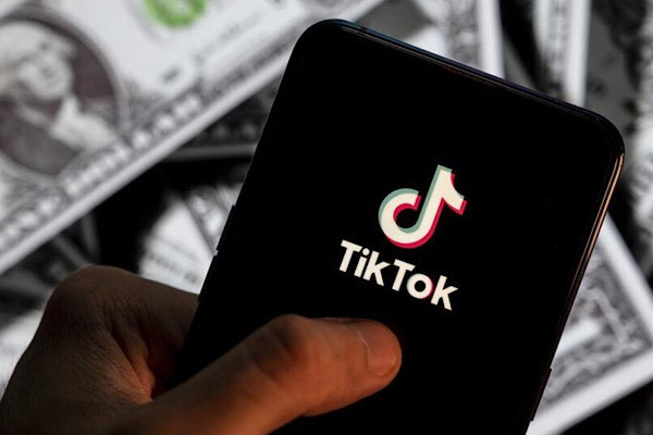 TikTok: ‘Con dao hai lưỡi’ với những người sáng tạo nội dung