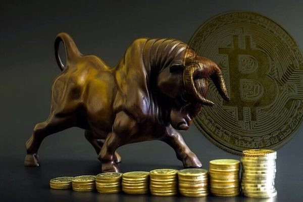 Bitcoin: Trưởng thành nhưng không như mong đợi!