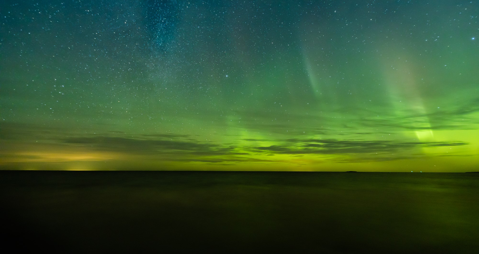 Săn cực quang - dải sáng huyền bí tại Phần Lan khiến du khách ...