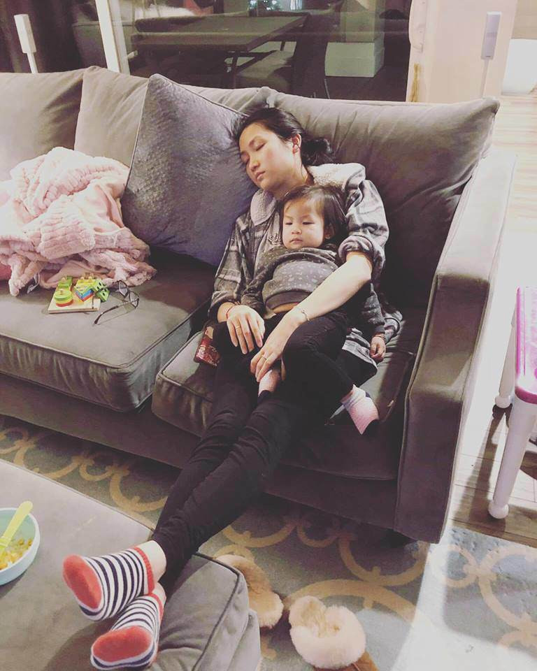 Nếu chưa từng nuôi con nhỏ, mấy ai hiểu được những áp lực tinh thần người phụ nữ phải chịu (Ảnh minh họa)