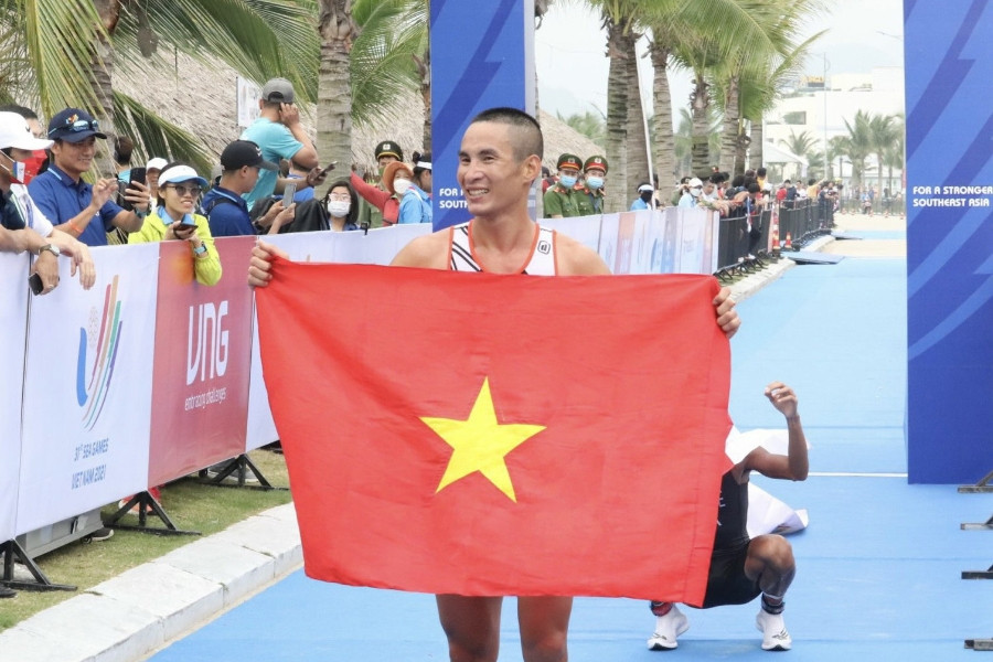 Phạm Tiến Sản: VĐV 'tay ngang' giành HCV lịch sử ở SEA Games 31