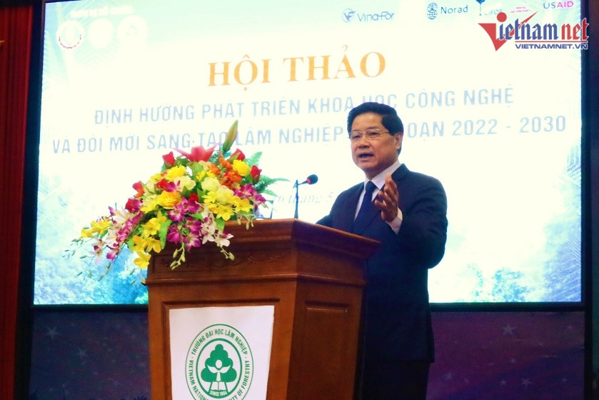 'Dư địa tài nguyên không còn nhiều, cần sự giúp sức của khoa học công nghệ'