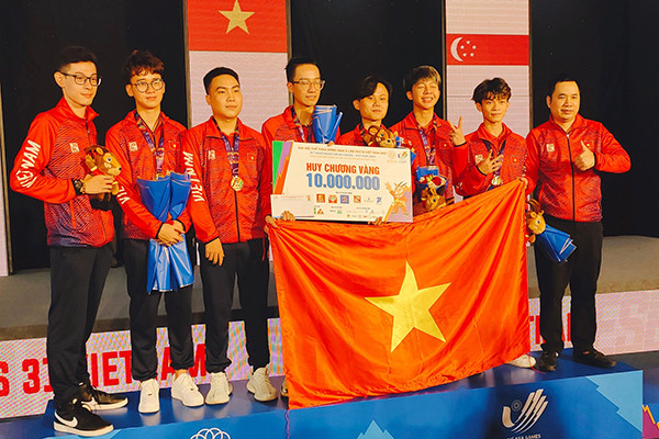 [Tin công nghệ mới] Vượt Thái Lan, Việt Nam giành HCV Thể thao điện tử đầu tiên tại SEA Games 31