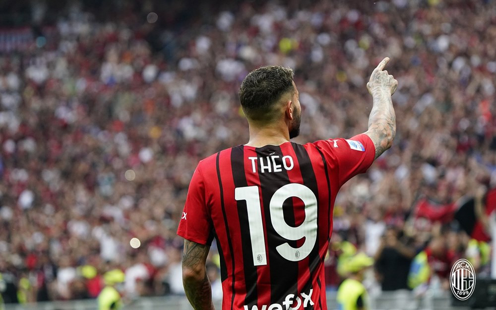 Với chiến thắng này, AC Milan đã tiến rất gần chức vô địch Serie A 2021-22