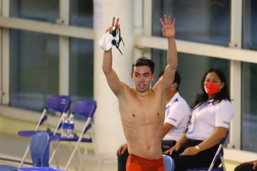 Kình ngư Nguyễn Huy Hoàng phá kỷ lục SEA Games, giật HCV thứ hai