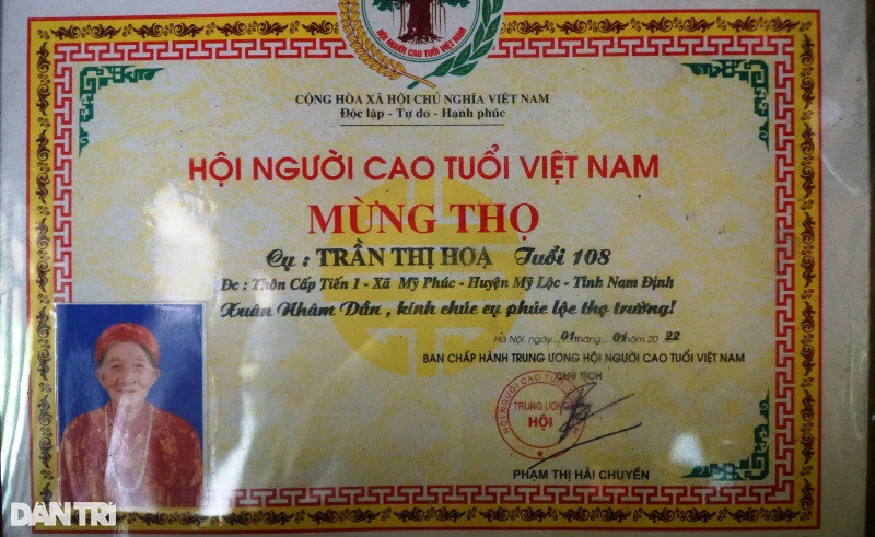 Cụ Bà Cao Tuổi Bậc Nhất Việt Nam, Có 114 Con Cháu Vẫn 'Lén' Đi... Buôn