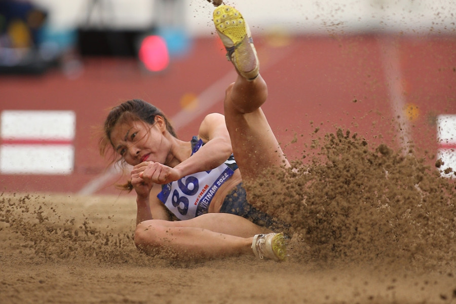 The reason Bui Thi Thu Thao missed the gold medal at the 31st SEA Games in the long jump