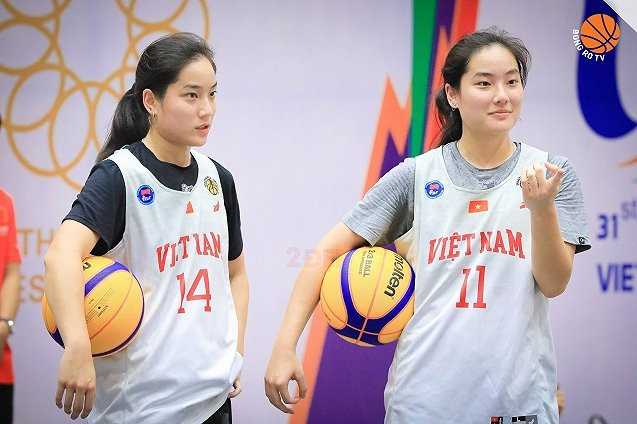 Cặp Chị Em Sinh Đôi Xinh Như Hotgirl Của Bóng Rổ Nữ Việt Nam Tại Sea Games  31.