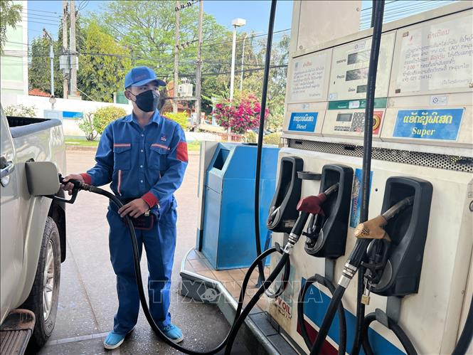 Laos faces the risk of gasoline shortage