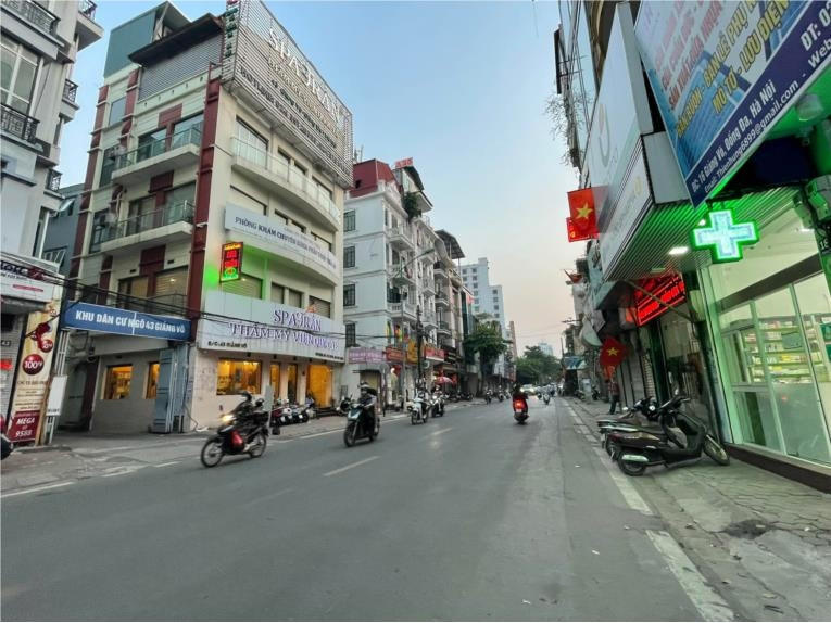 With 5 billion VND, it is difficult for young couples to “lock” in buying a house in the center of Hanoi