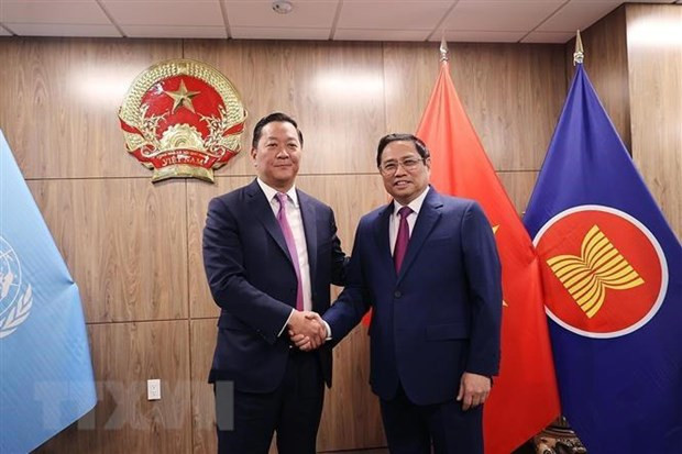 Prime Minister meets representatives of investment funds, groups in New York hinh anh 1