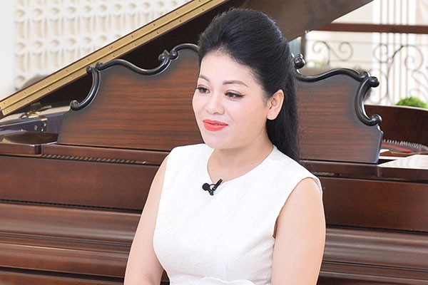 Ca sĩ Anh Thơ: 'Tôi keo kiệt nhưng đầu tư đúng chỗ'