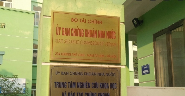 Sẵn sàng phương án nhân sự cho Ủy ban chứng khoán trong mọi tình huống