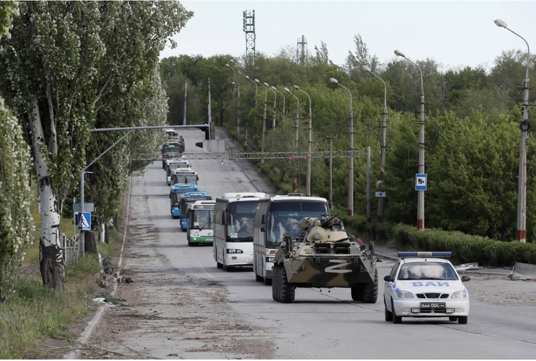 doan xe cho binh si ukraine 70