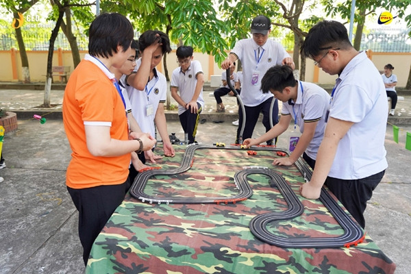 6 lợi ích khi học tập tại trường THPT Phạm Ngũ Lão