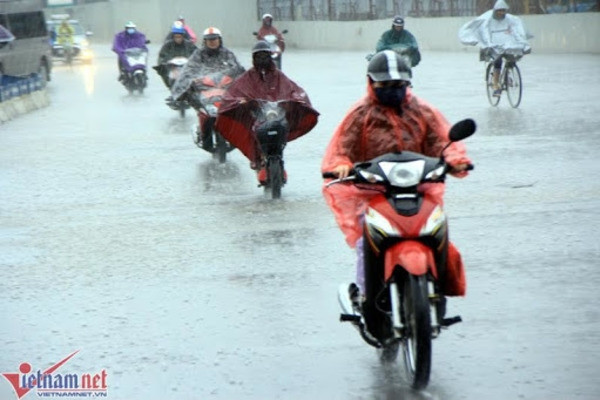 Dự báo thời tiết 20/5: Miền Bắc hứng mưa dồn dập, Nam Bộ tiếp diễn mưa giông chiều tối