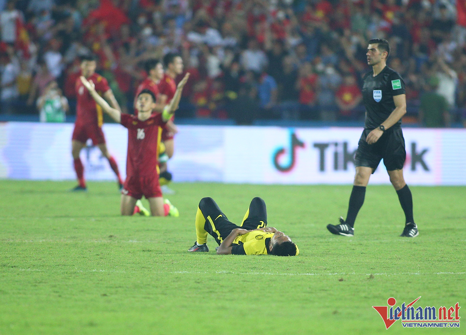 Malaysian players collapsed, crying like rain because they lost U23 ...