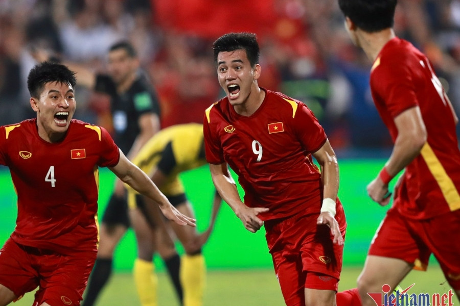 U23 Việt Nam hẹn Thái Lan ở chung kết: Vất vả nhưng xứng đáng