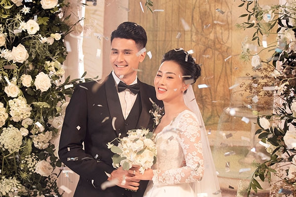 Ảnh cưới của Vĩnh Thụỵ và Phương Oanh gây sốt