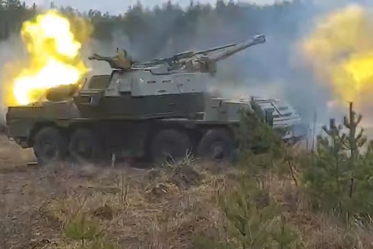 Video pháo tự hành Slovakia khai hỏa ở Ukraine