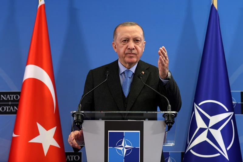 Why did Turkey increase its threat to block Sweden and Finland from joining NATO?