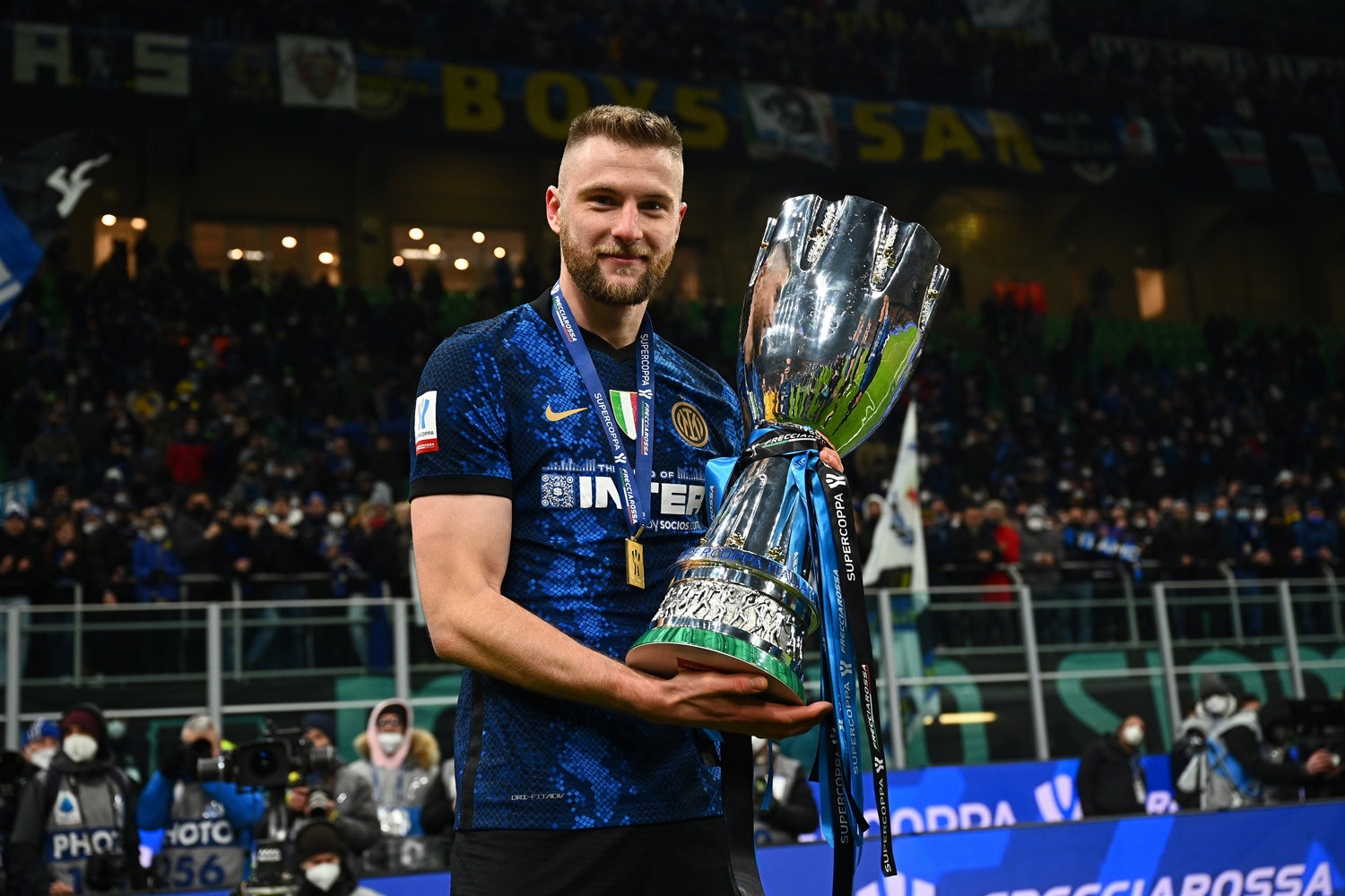 Tin bóng đá 21/5: MU ký Skriniar, Liverpool mua Antony