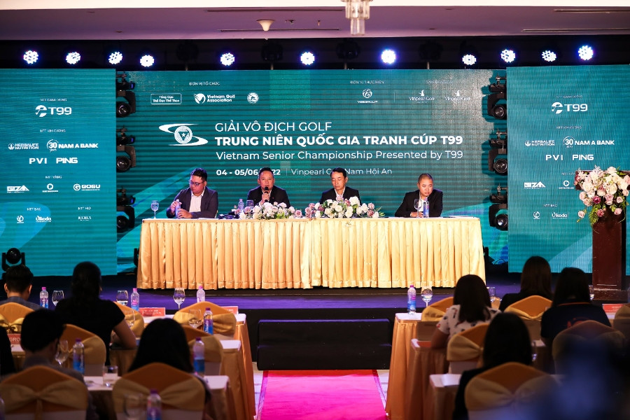 Khởi tranh giải Vô địch golf Trung niên Quốc gia 2022