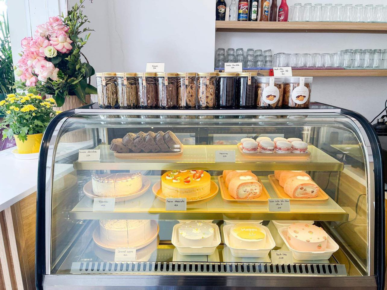 Hàng quán miễn phí cho người tên Dũng, Như mừng Việt Nam vô địch SEA Games - 2