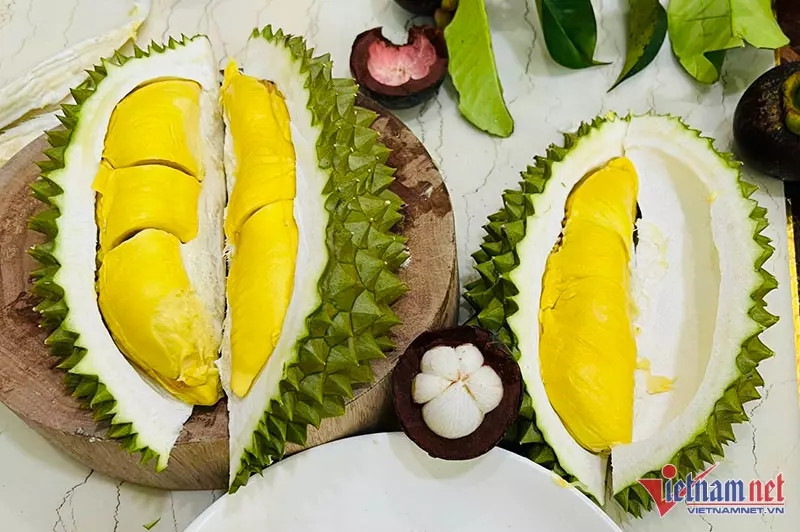 Sầu riêng Musang King, mít ruột đỏ giá tiền triệu vẫn đắt hàng