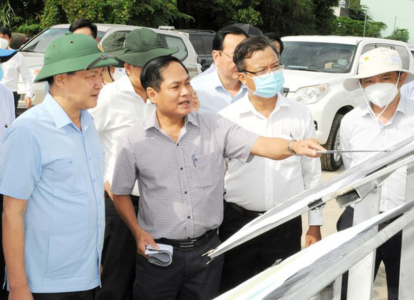 VN determinedly stops slow public investment projects ảnh 1