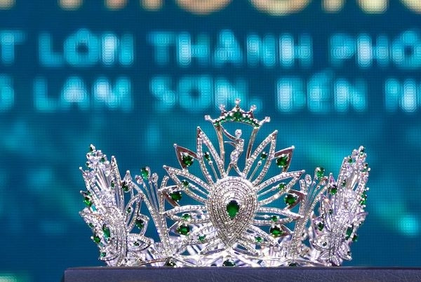 Lộ diện chiếc vương miện trị giá gần 7 tỷ đồng tại cuộc thi hoa hậu