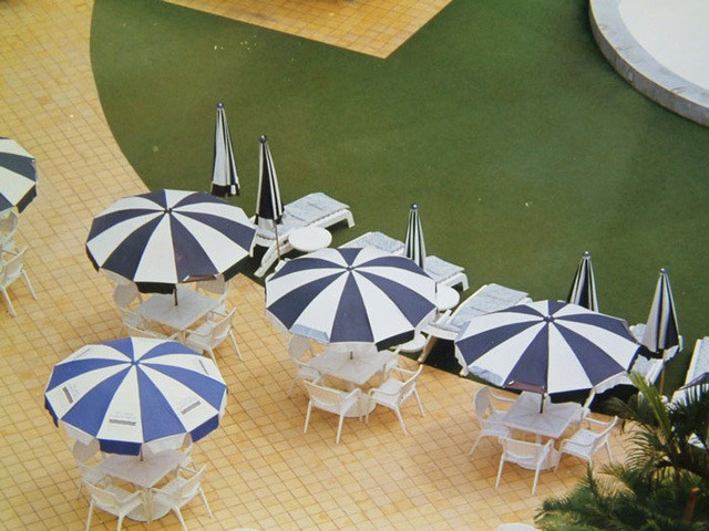 ‘Khách sạn nổi’ 5 sao từng ‘đậu’ lênh đênh trên sông Sài Gòn: Những năm 90, giá đã là 8 triệu đồng/đêm, có cả sân tennis, sân đỗ trực thăng… nhưng hình ảnh hiện tại thật đáng buồn! - Ảnh 3.