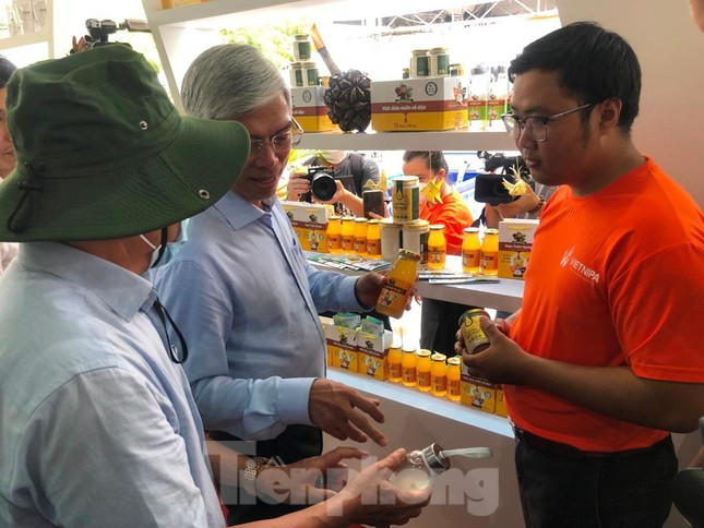 Chanh leo ngọt cả trăm nghìn đồng/kg vẫn 'cháy hàng' ảnh 4