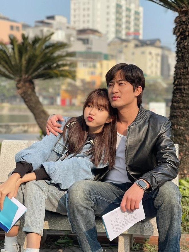 Khán giả đẩy thuyền cho cặp đôi chú cháu Phong-Vân ở ‘Thương ngày nắng về’ ảnh 7