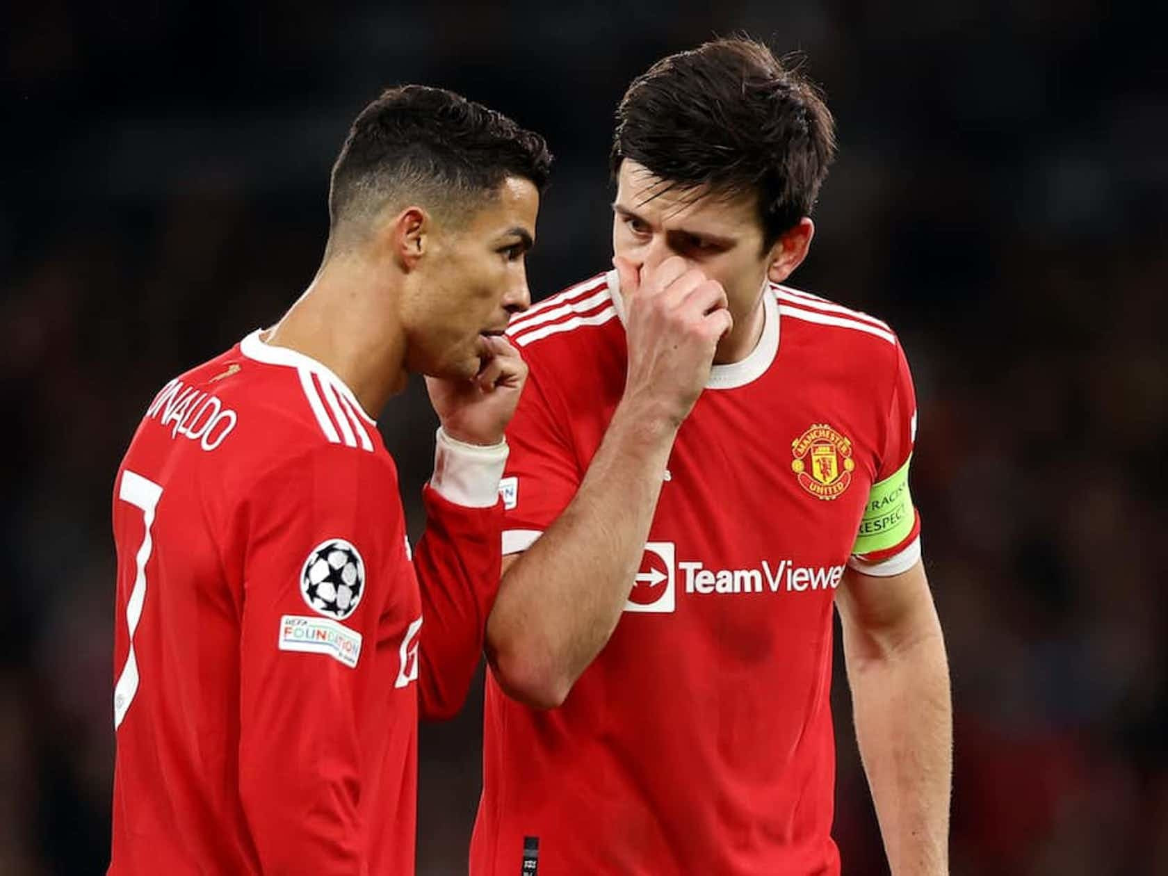 Ronaldo sắp thay Harry Maguire làm đội trưởng MU