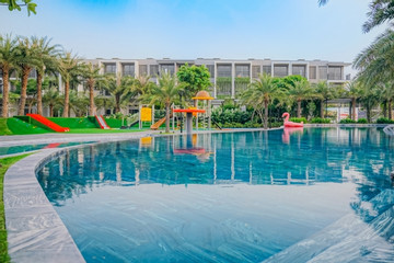 Ra mắt villa, nhà phố phong cách resort tại dự án khu biệt lập The Standard