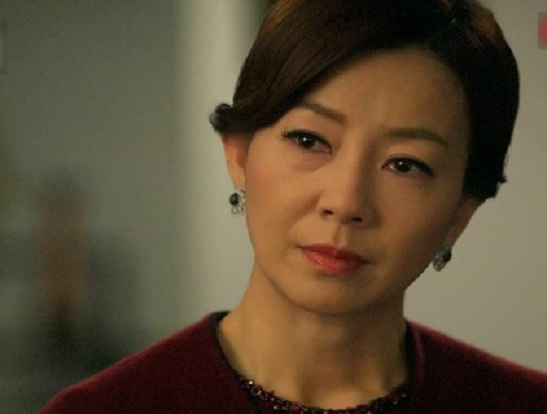 Anh tôi mua nhà 6 tỷ mẹ đòi đứng tên, anh chìa sổ hồng bà tái mặt nhìn cái tên - Ảnh 2.